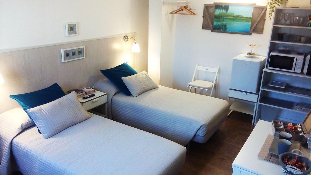La Casa Delle Betulle Bed and Breakfast Cardano Al Campo Δωμάτιο φωτογραφία