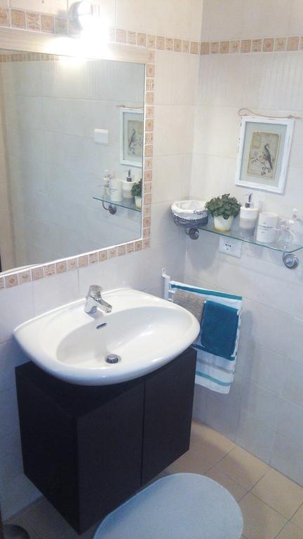 La Casa Delle Betulle Bed and Breakfast Cardano Al Campo Δωμάτιο φωτογραφία